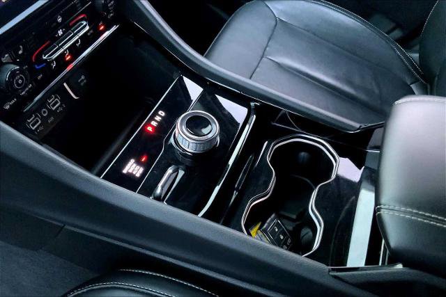 Used 2021 Jeep Grand Cherokee L Limited image 16