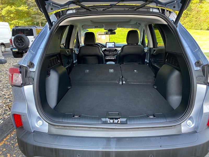 Certified 2022 Ford Escape Titanium w/ Titanium Elite Package AWD/4WD image 42