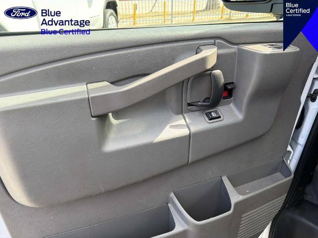 Used 2025 Chevrolet Express 2500 w/ Driver Convenience Package RWD image 16