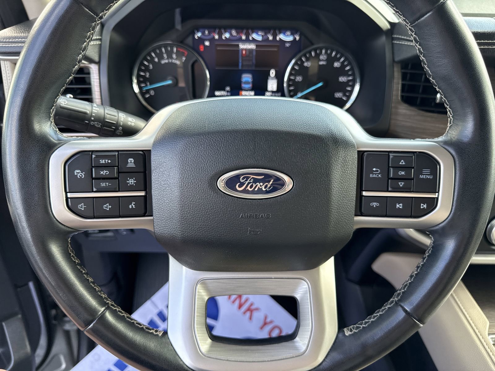 Certified 2024 Ford Expedition Limited image 30