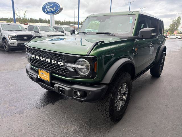 Certified 2025 Ford Bronco Badlands AWD/4WD image 3