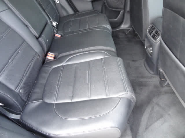 Used 2020 Honda CR-V Touring image 12