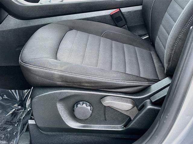 Certified 2022 Ford Edge SE w/ Black Appearance Package AWD/4WD image 19