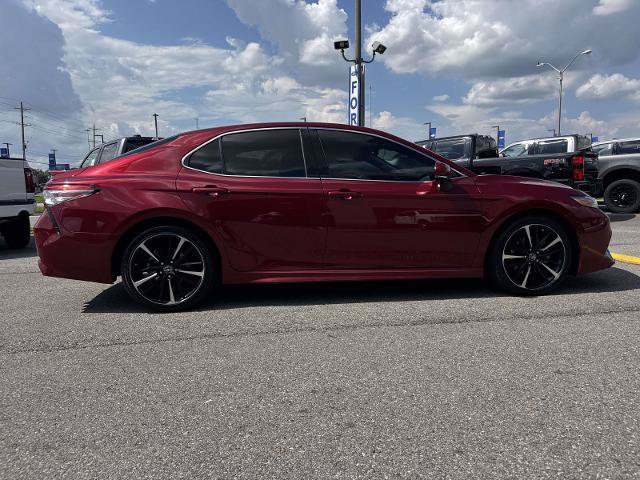 Used 2018 Toyota Camry XSE FWD image 4