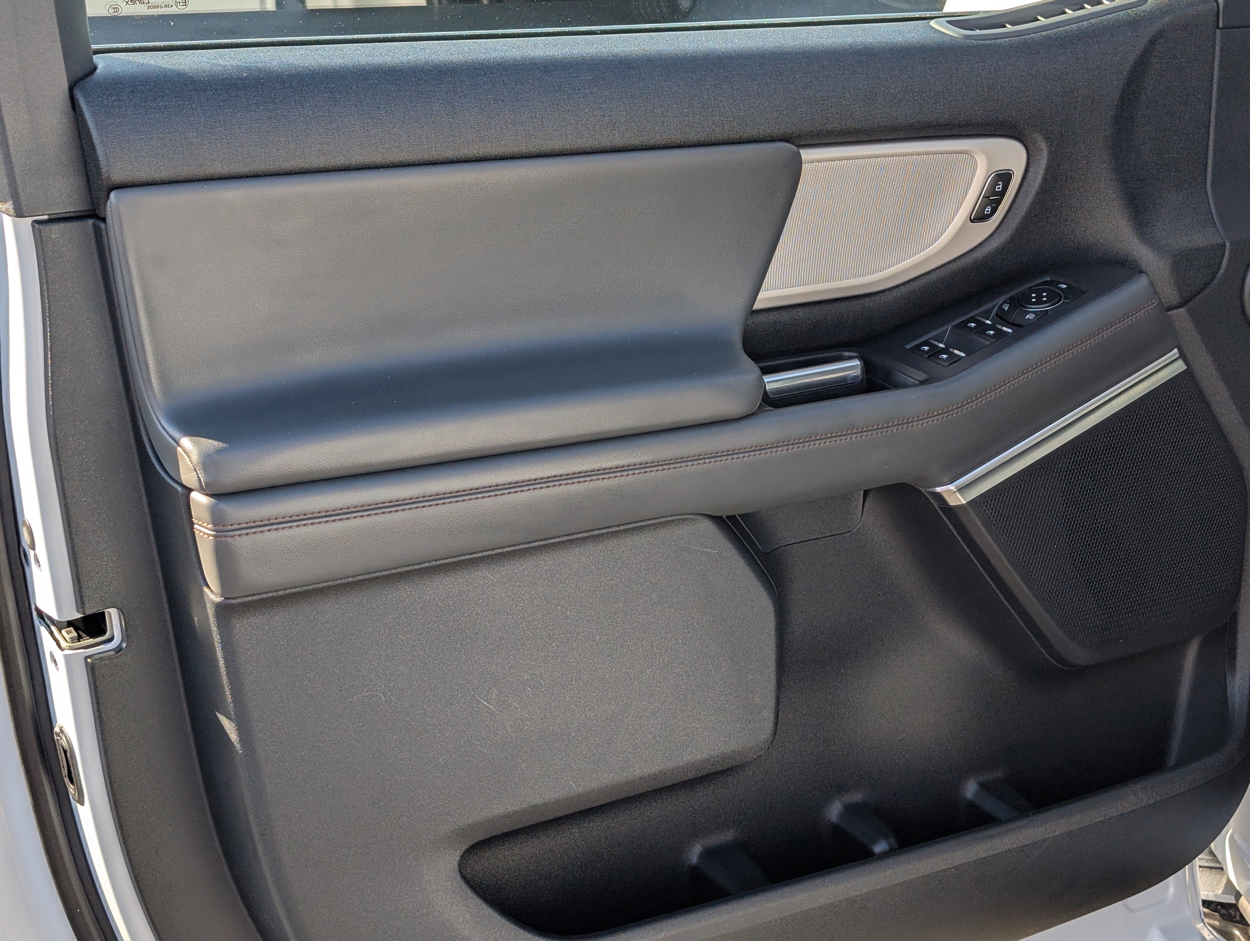 Certified 2025 Ford Expedition Max Active image 17