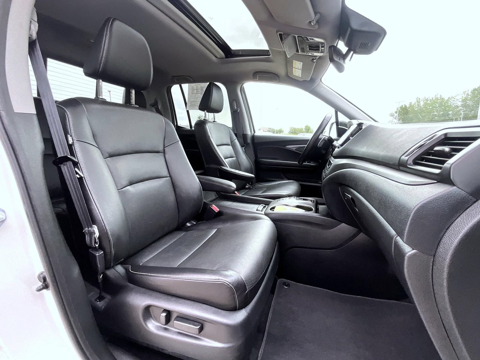 Used 2023 Honda Ridgeline RTL image 15