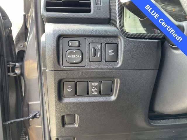 Used 2020 Toyota 4Runner Venture image 18