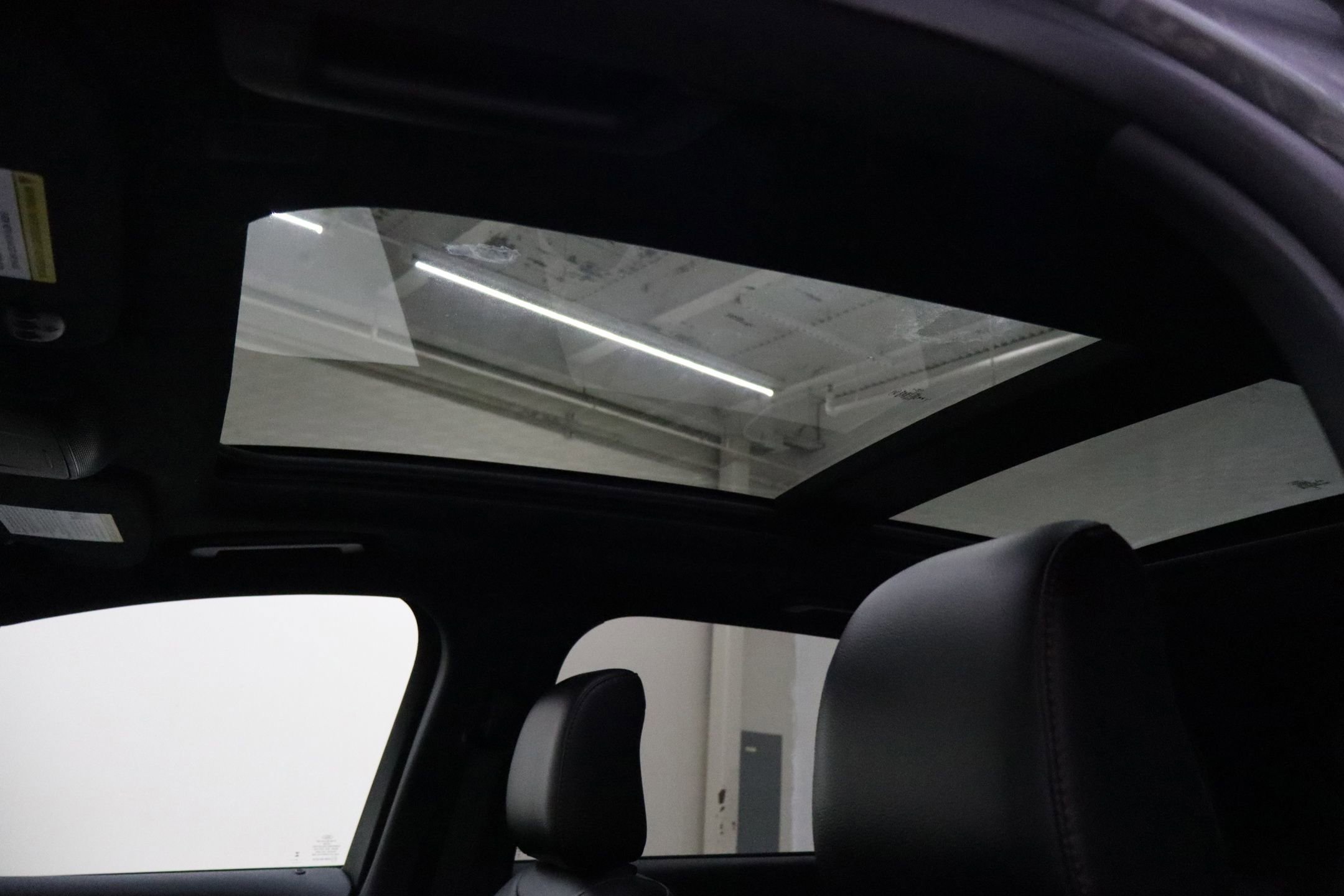 Certified 2024 Ford Edge ST-Line image 23