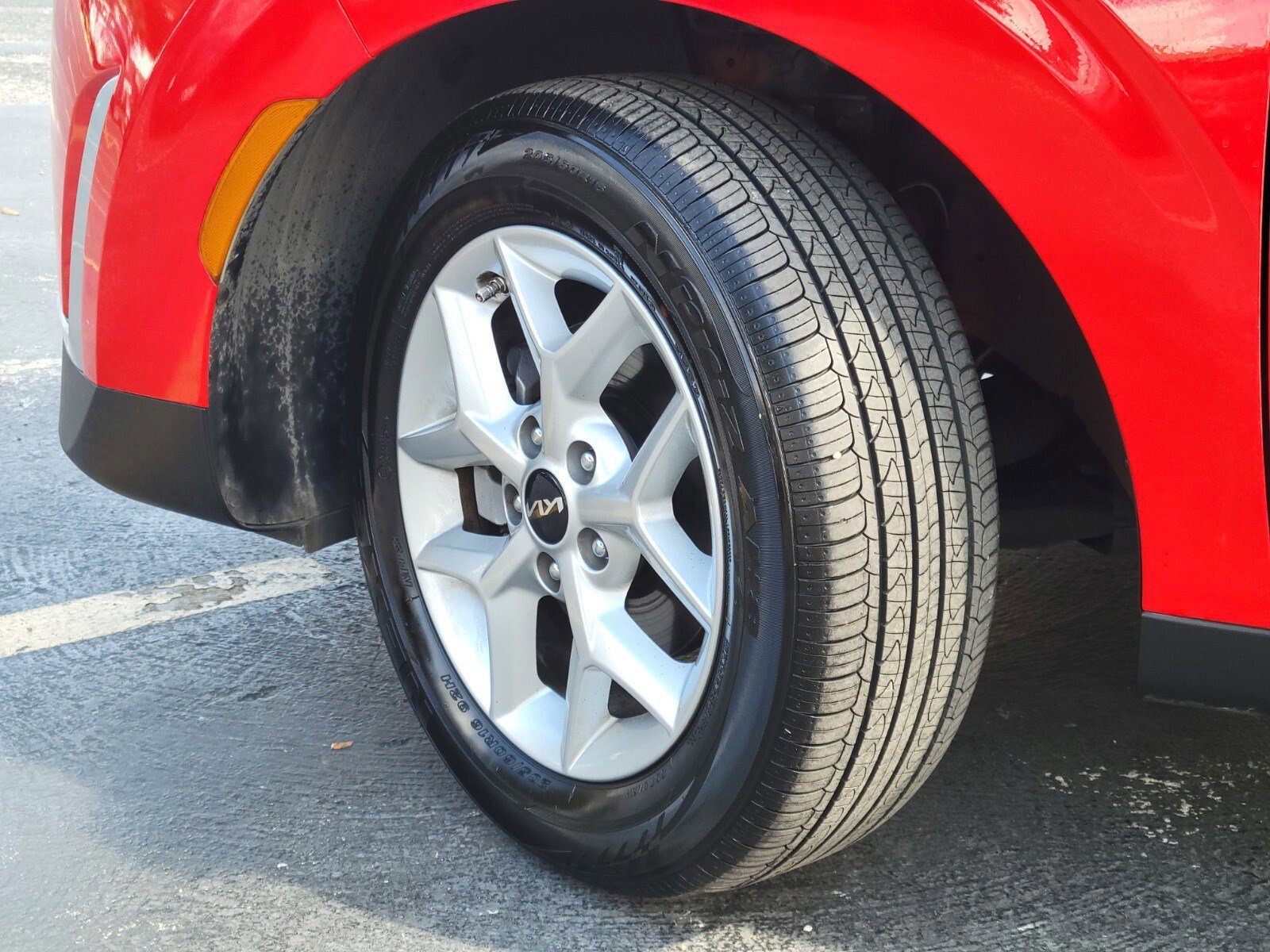 Used 2024 Kia Soul LX w/ Option Group 015 image 32