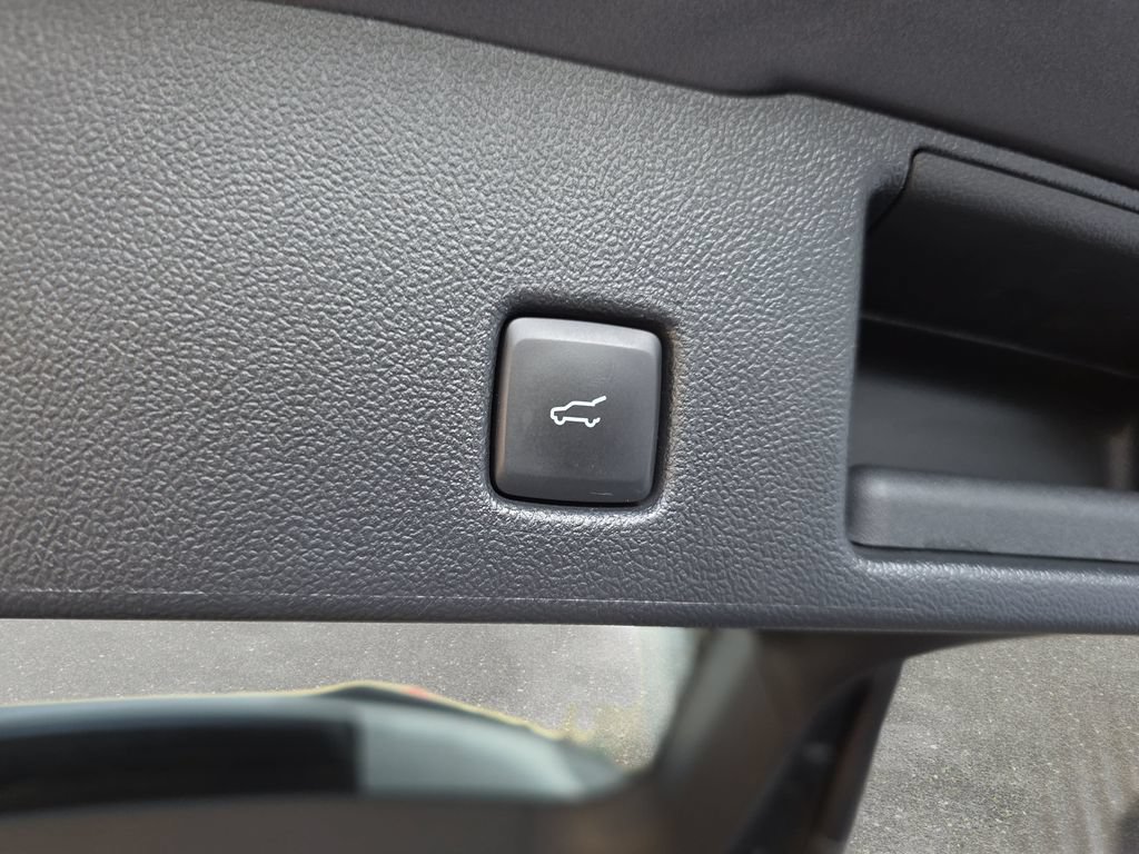 Certified 2023 Ford Escape ST-Line Select w/ Tech Pack #1 AWD/4WD image 12