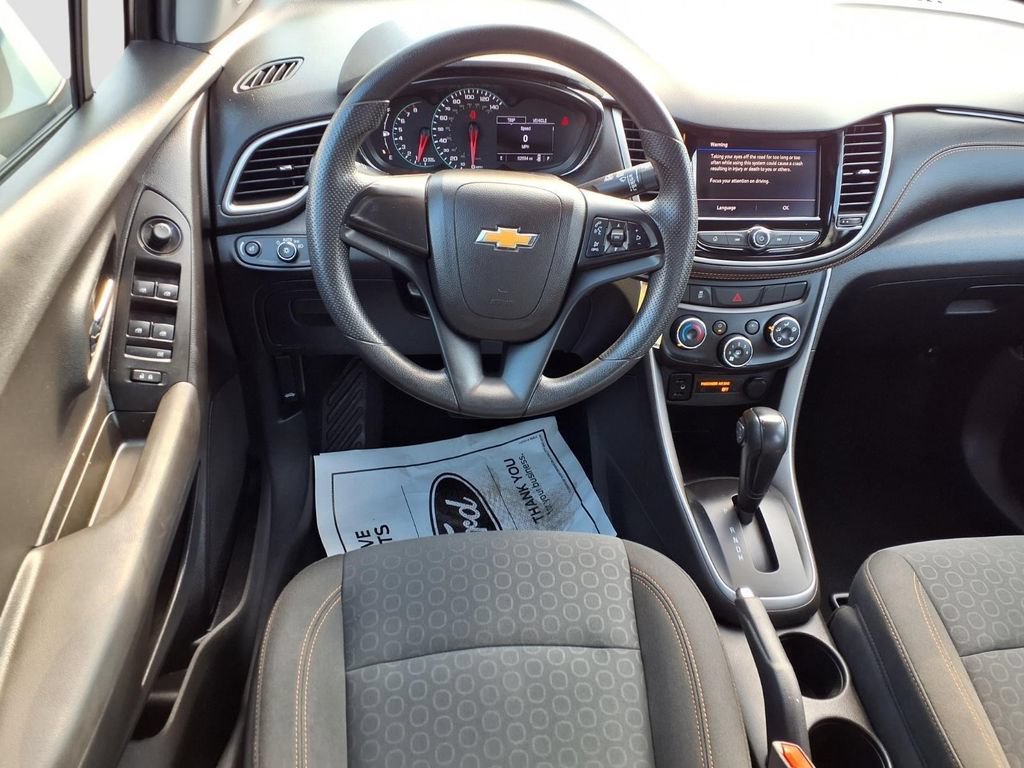 Used 2020 Chevrolet Trax LS FWD image 9
