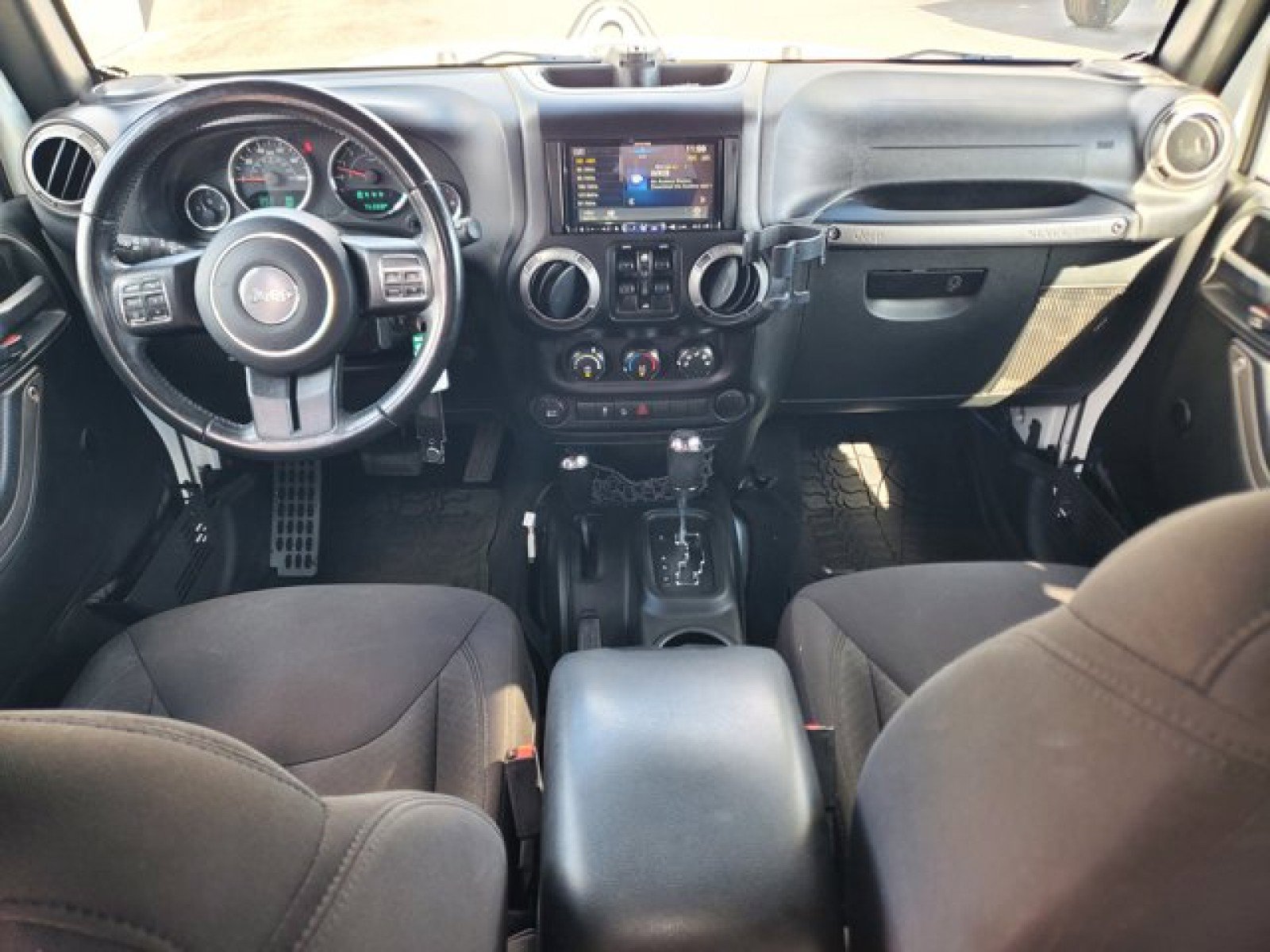 Used 2017 Jeep Wrangler Unlimited Sport w/ Mopar Black Appearance Group image 21