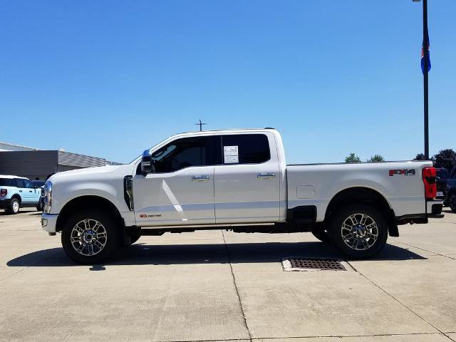 Certified 2025 Ford F250 Platinum w/ Platinum Plus Package AWD/4WD image 6