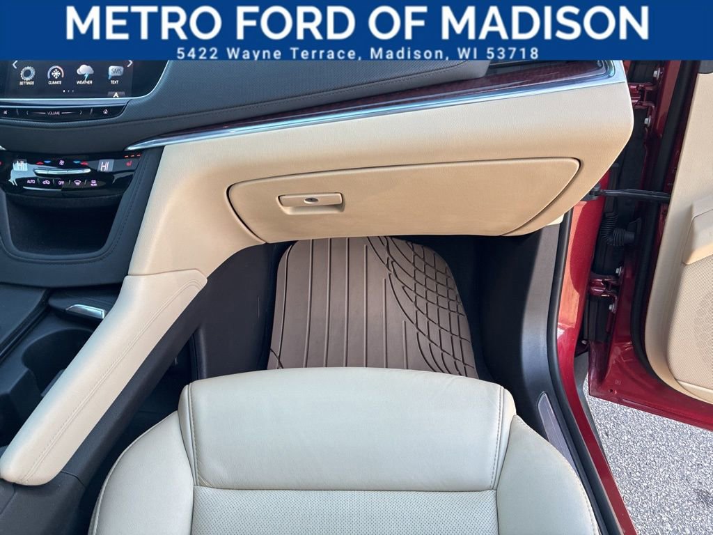 Used 2019 Cadillac XT5 Luxury image 50