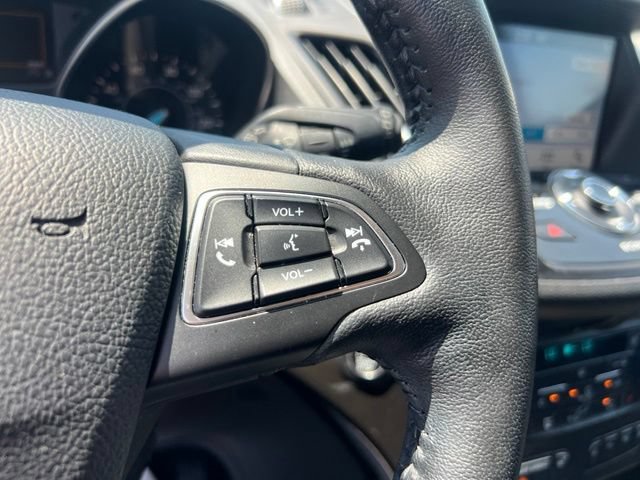 Certified 2019 Ford Escape Titanium AWD/4WD image 11