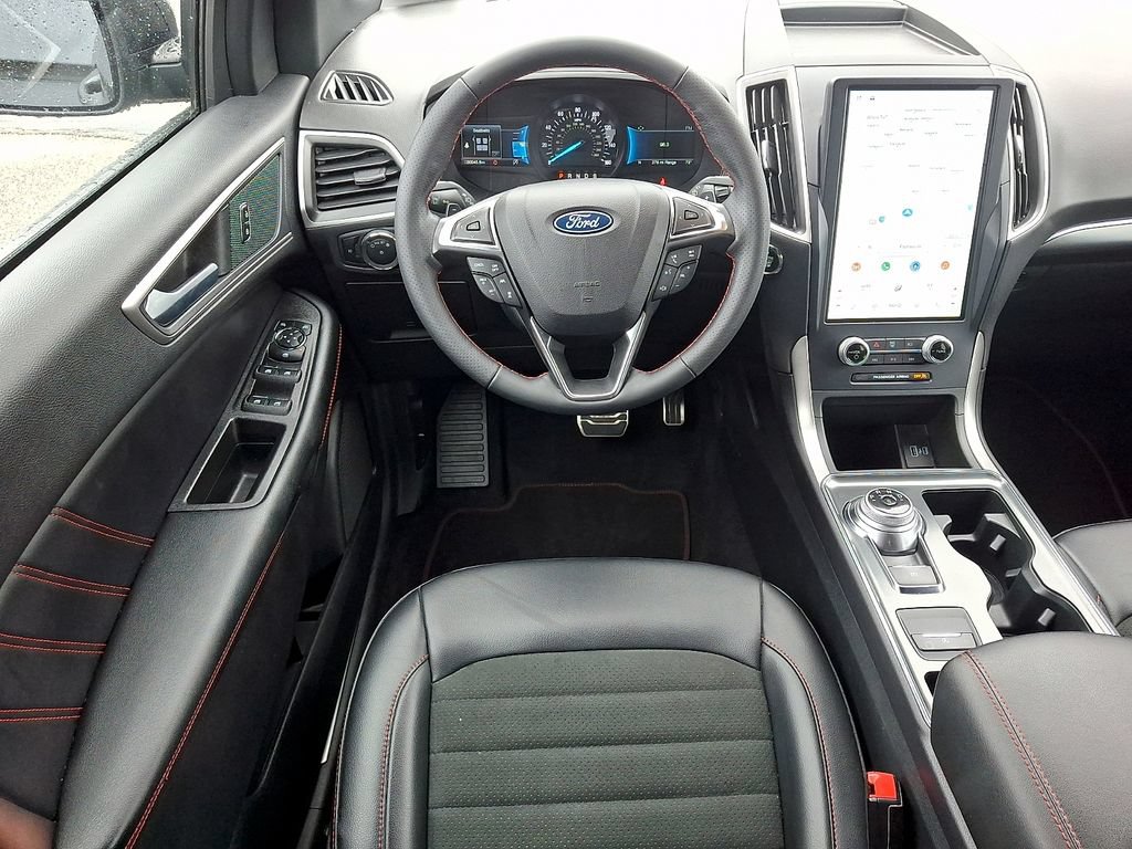 Certified 2023 Ford Edge ST-Line w/ Class II Trailer Tow Package AWD/4WD image 11