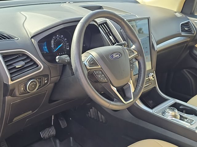 Certified 2024 Ford Edge SEL w/ Convenience Package AWD/4WD image 7