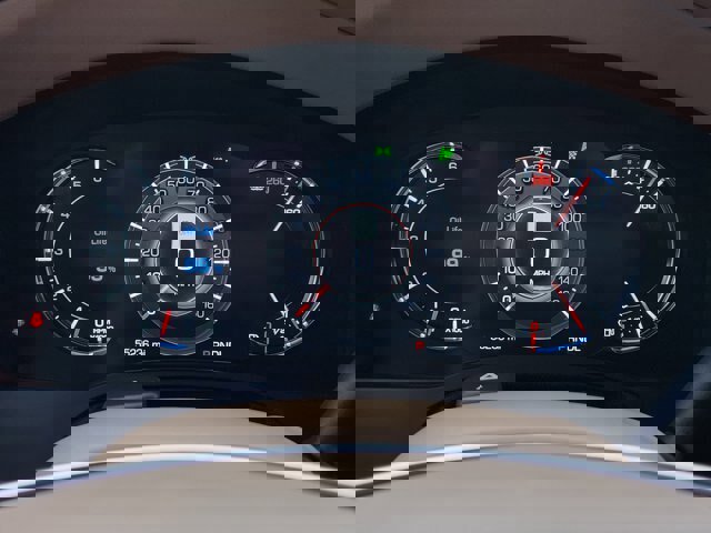 Used 2019 Cadillac Escalade Platinum image 14