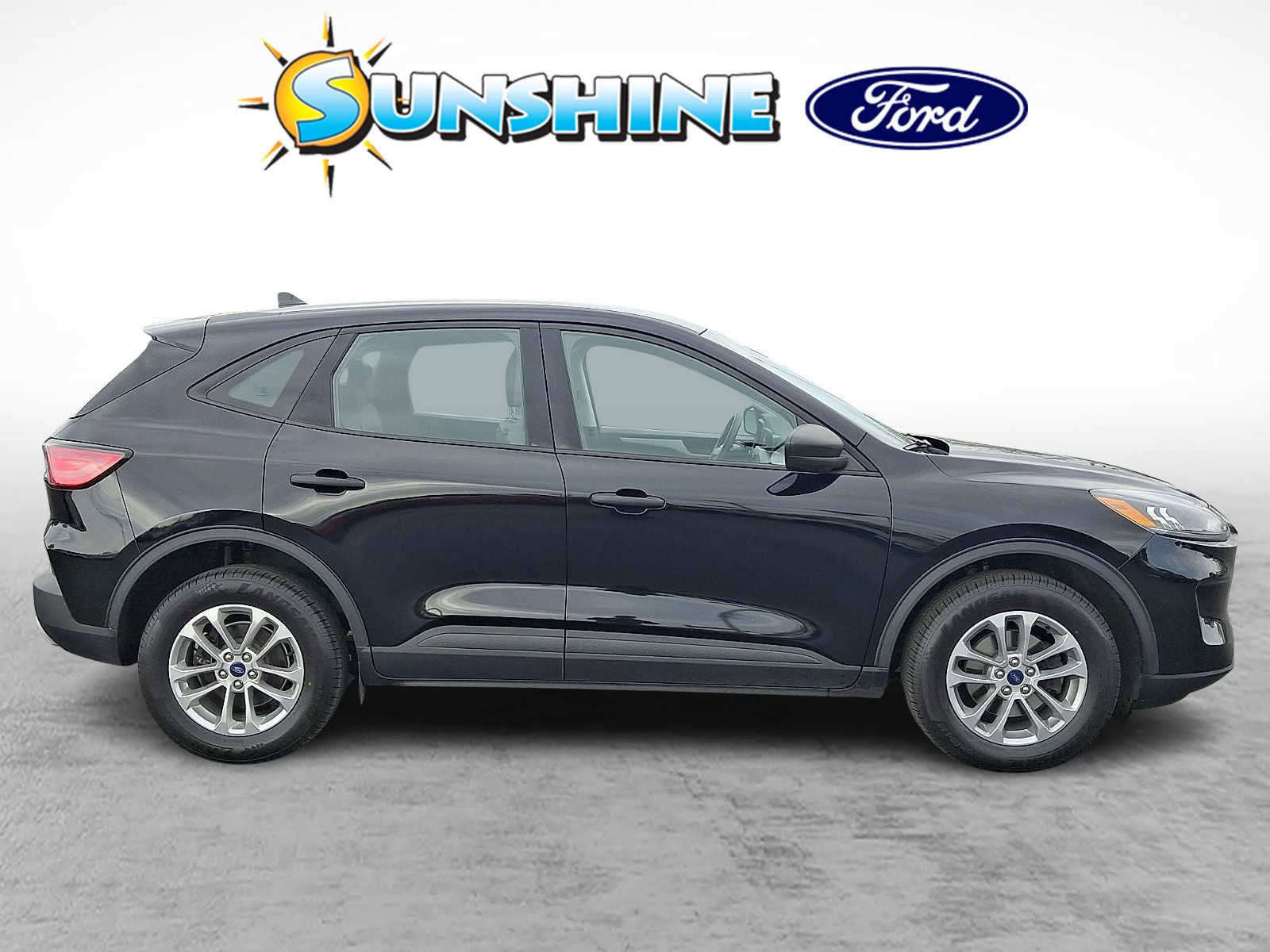 Certified 2022 Ford Escape S image 5