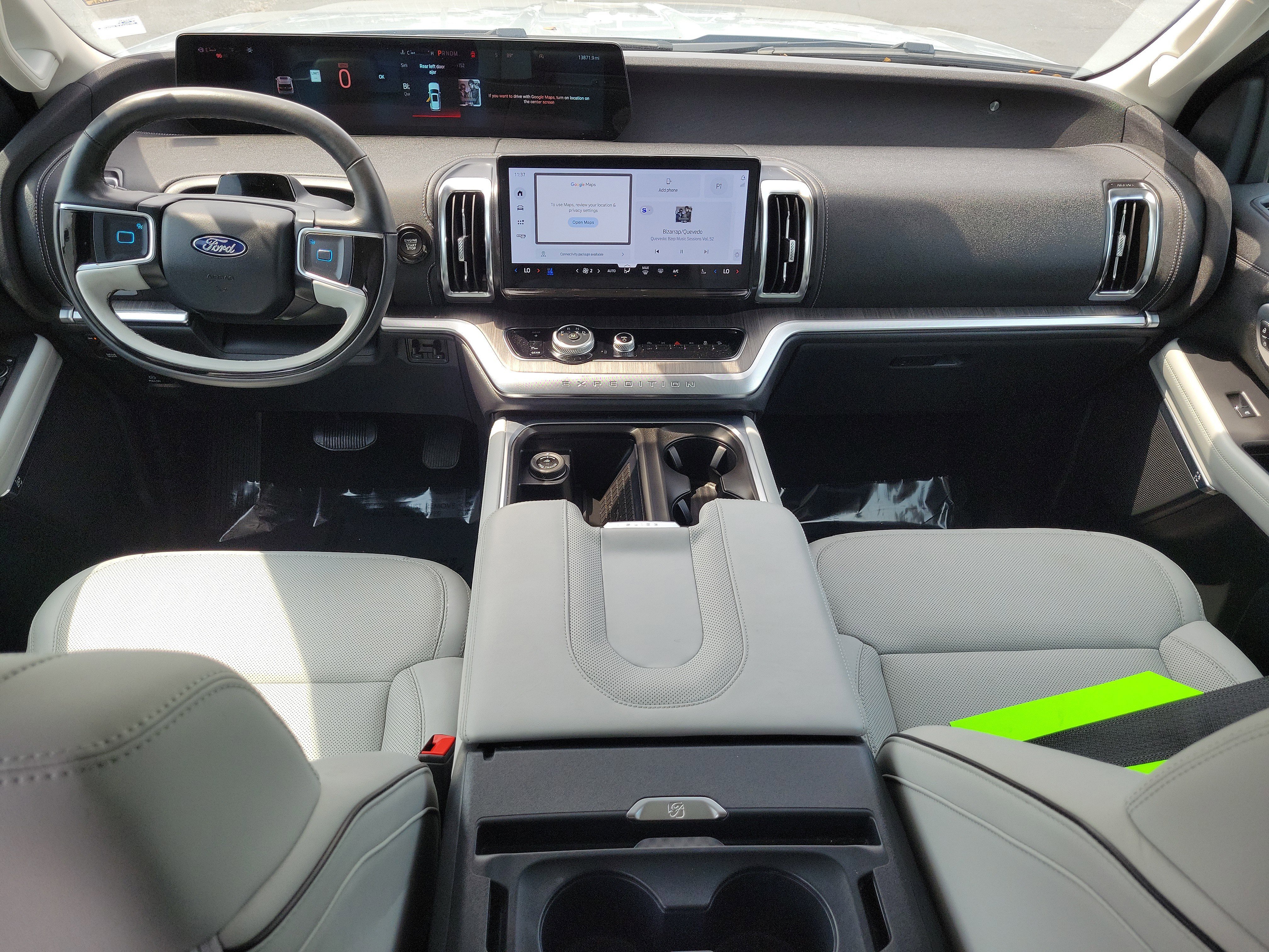 Certified 2025 Ford Expedition Platinum w/ Platinum Ultimate Package AWD/4WD image 15