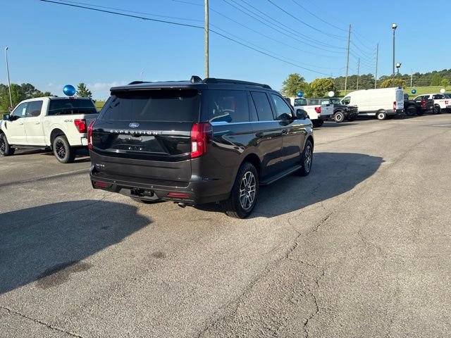 Certified 2025 Ford Expedition Active AWD/4WD image 26
