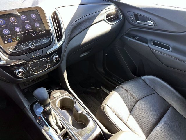 Used 2024 Chevrolet Equinox Premier w/ LPO, Floor Liner Package FWD image 16