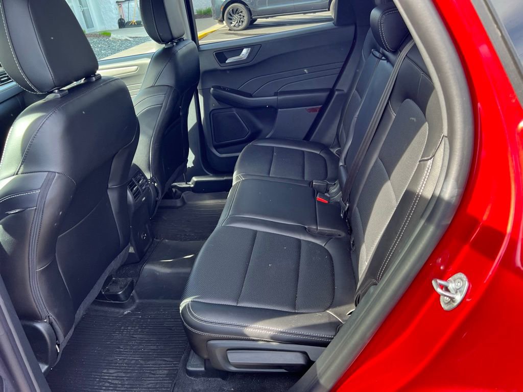 Certified 2022 Ford Escape SEL AWD/4WD image 11