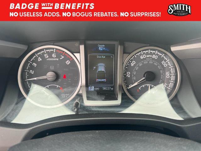 Used 2022 Toyota Tacoma SR5 RWD image 11
