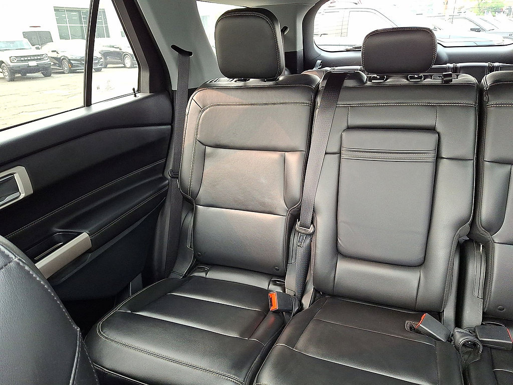 Certified 2023 Ford Explorer XLT w/ Equipment Group 202A AWD/4WD image 12