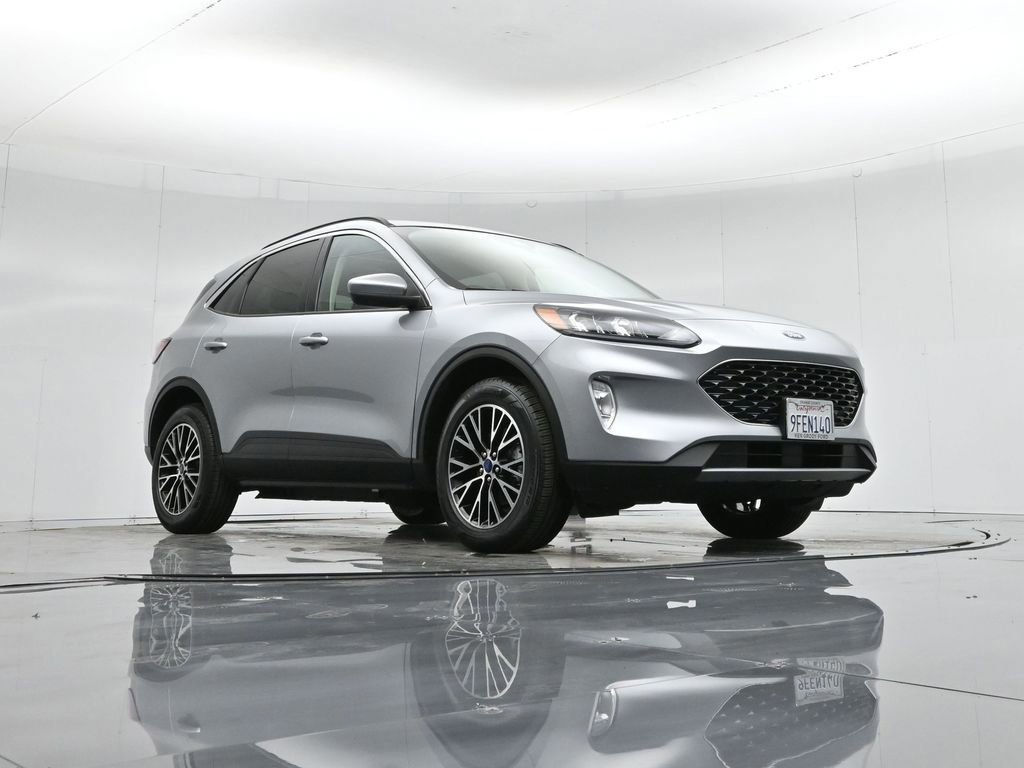 Certified 2022 Ford Escape SEL image 5