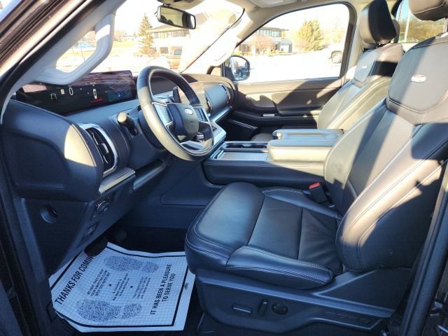 Certified 2025 Ford Expedition Max Platinum image 10