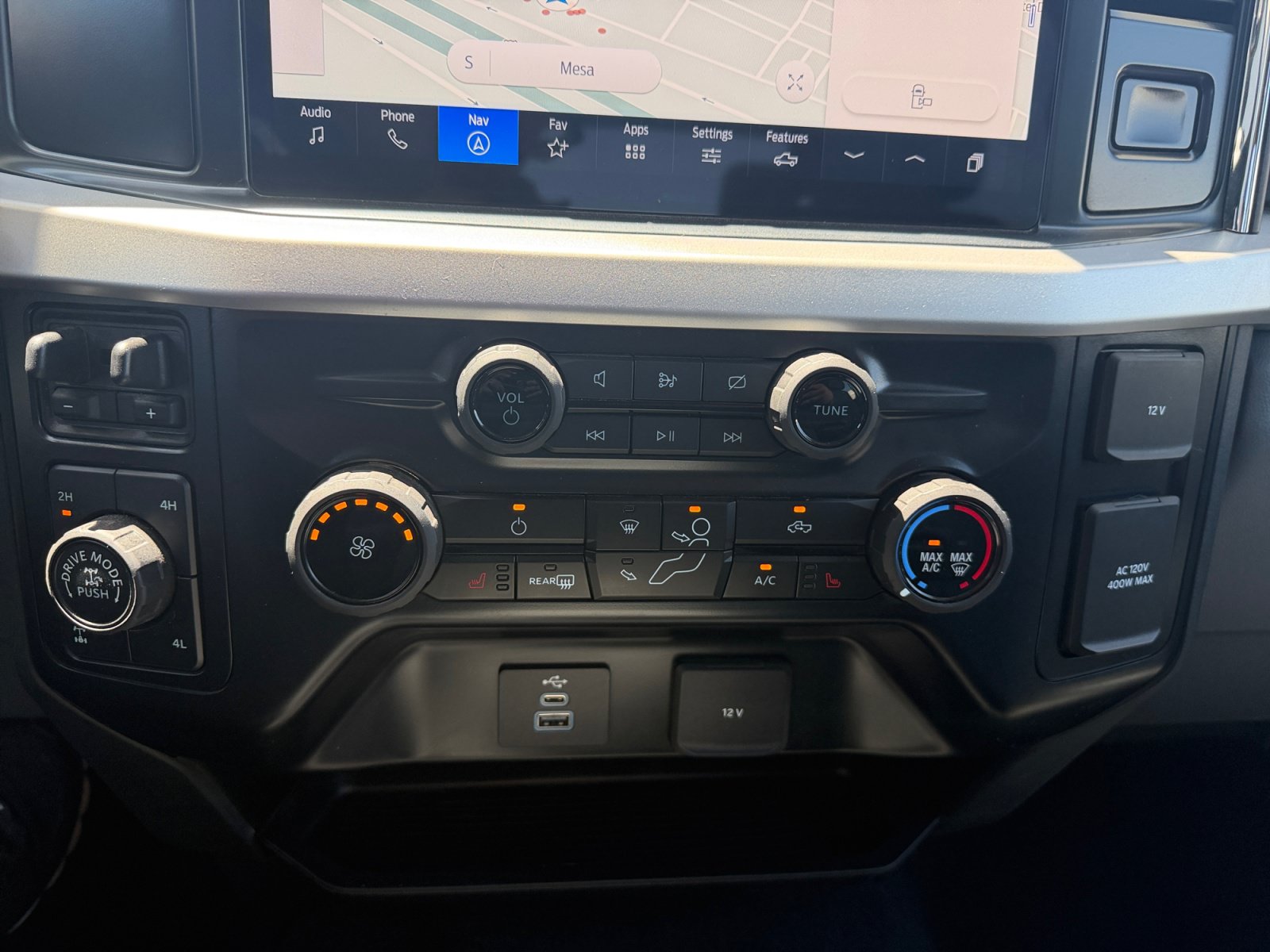 Certified 2024 Ford F250 XLT w/ Black Appearance Package AWD/4WD image 24