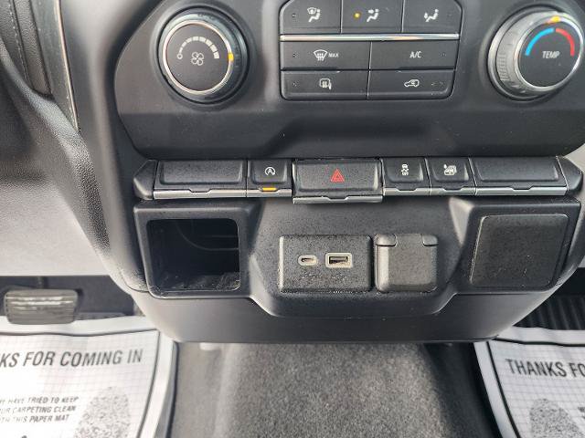 Used 2020 Chevrolet Silverado 1500 LT AWD/4WD image 15