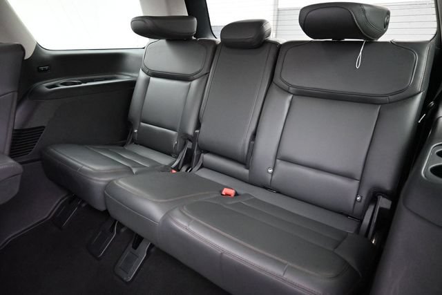 Certified 2025 Ford Expedition Active AWD/4WD image 32