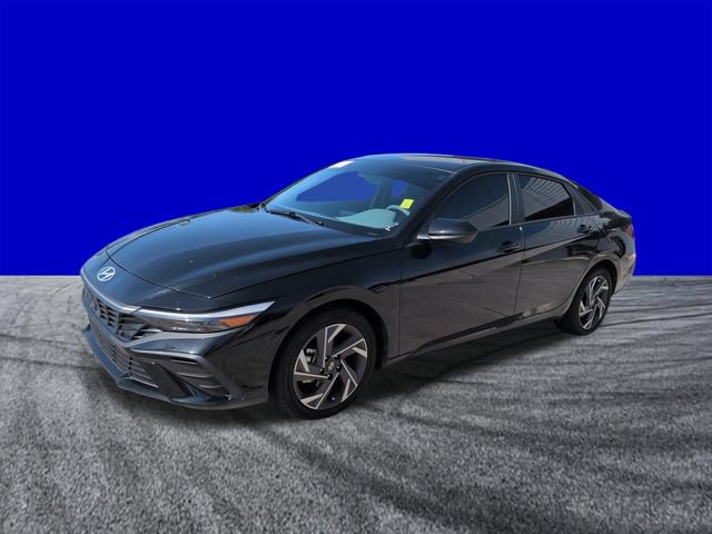Used 2025 Hyundai Elantra Sport FWD image 8