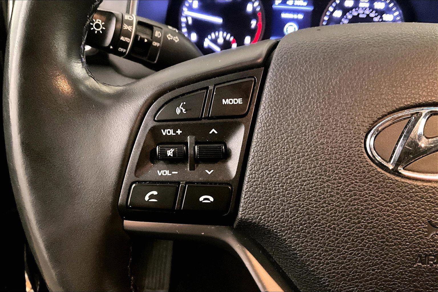 Used 2019 Hyundai Tucson Limited w/ Cargo Package image 17