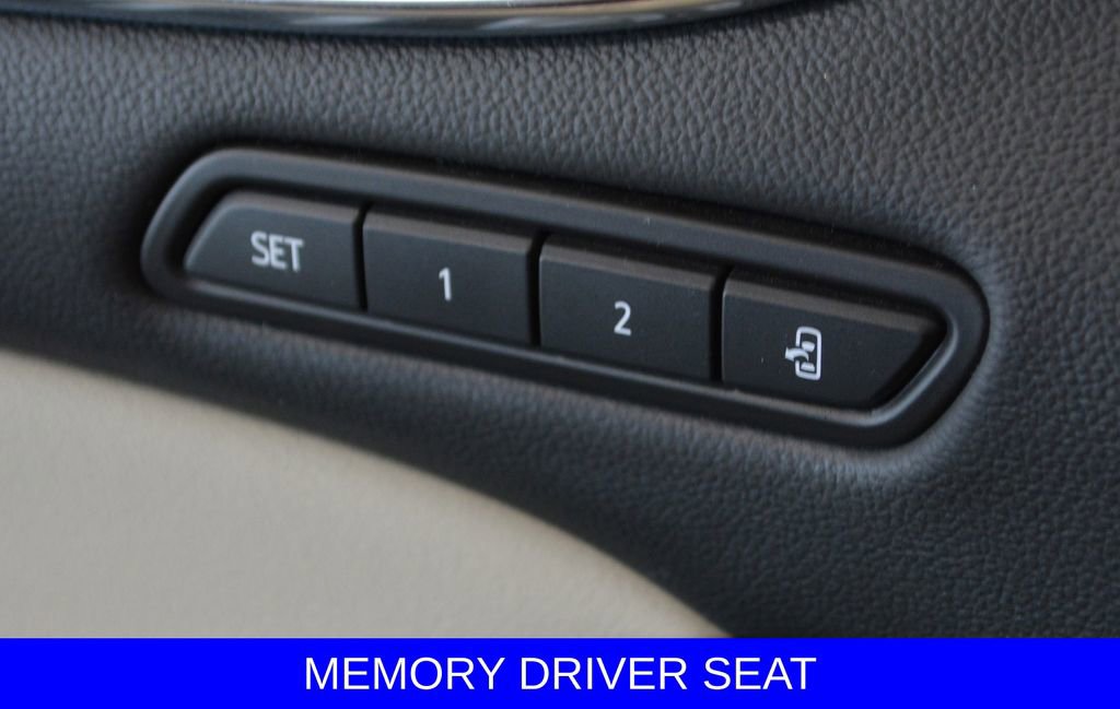 Used 2021 Buick Enclave Premium w/ Sun and Sites Package AWD/4WD image 18