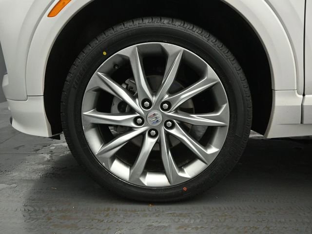 Used 2024 Buick Encore GX Avenir w/ Avenir Convenience Package AWD/4WD image 31
