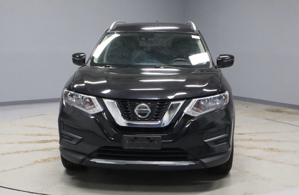 Used 2019 Nissan Rogue SV image 8
