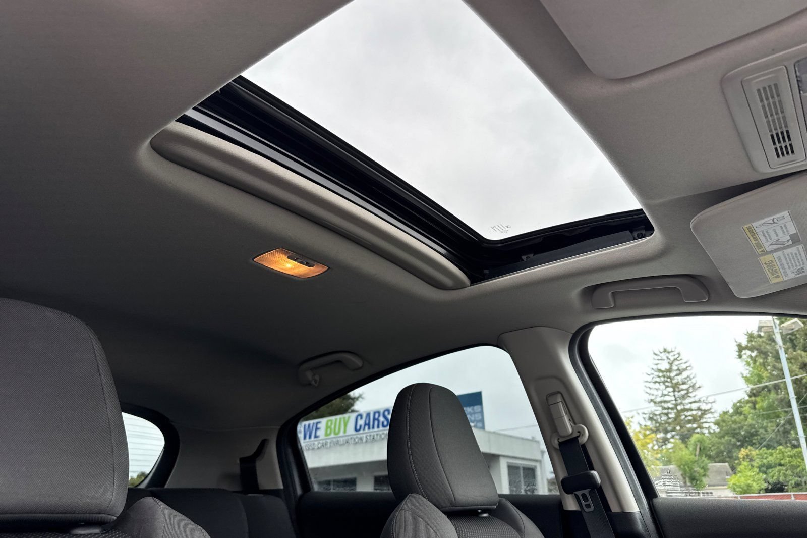 Used 2019 Honda HR-V EX image 10