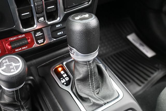 Used 2024 Jeep Wrangler Unlimited Rubicon AWD/4WD image 24