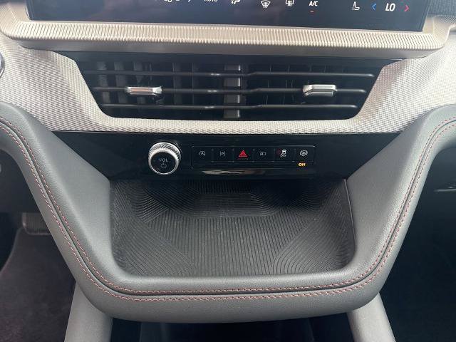Certified 2026 Ford Explorer Active w/ Active Comfort Package RWD image 23