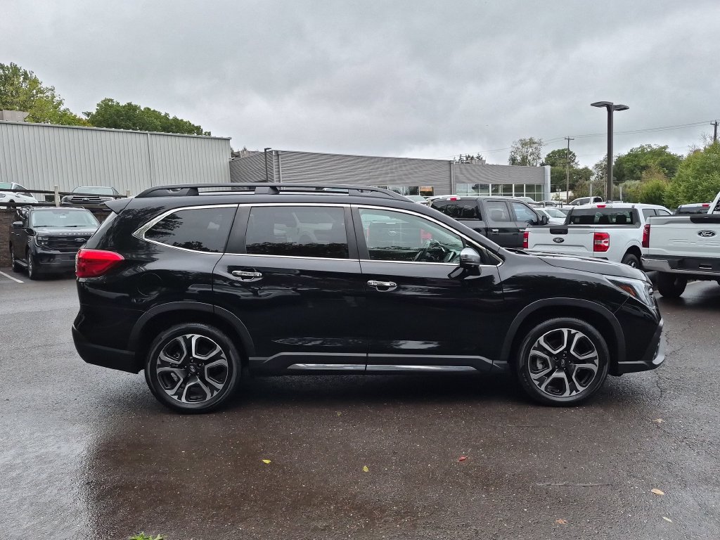 Used 2023 Subaru Ascent Touring AWD/4WD image 13