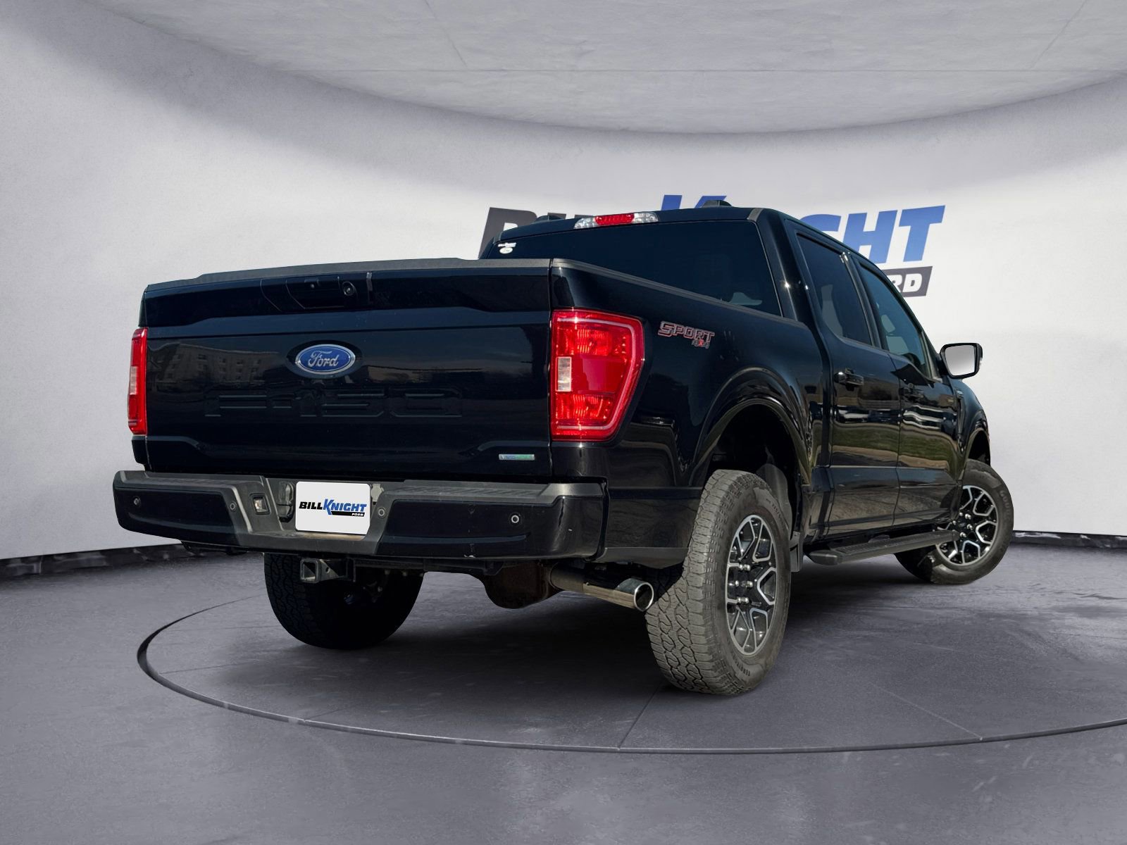 Certified 2023 Ford F150 XLT w/ Equipment Group 302A High image 5