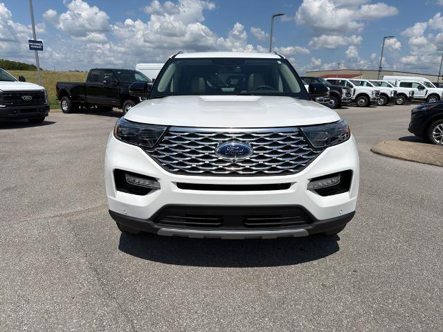 Certified 2023 Ford Explorer Platinum w/ Technology Package AWD/4WD image 2