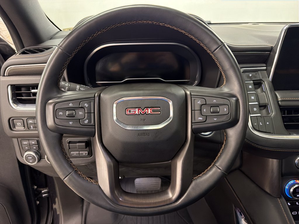 Used 2023 GMC Yukon AT4 w/ AT4 Premium Plus Package AWD/4WD image 20