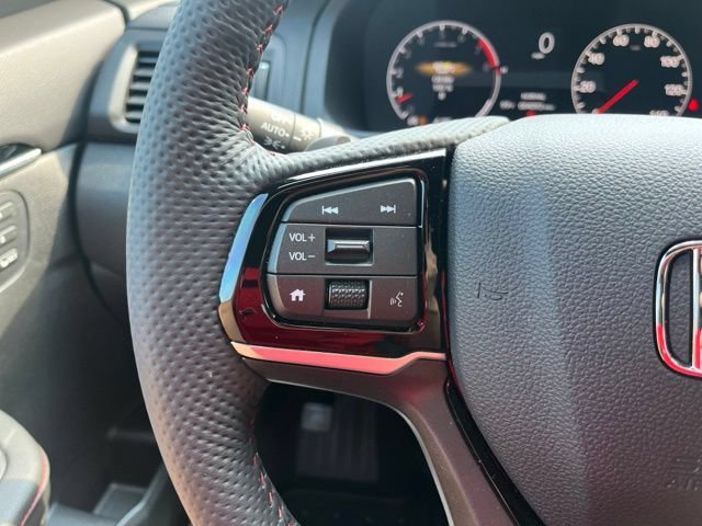 Used 2026 Honda Ridgeline Black Edition image 16