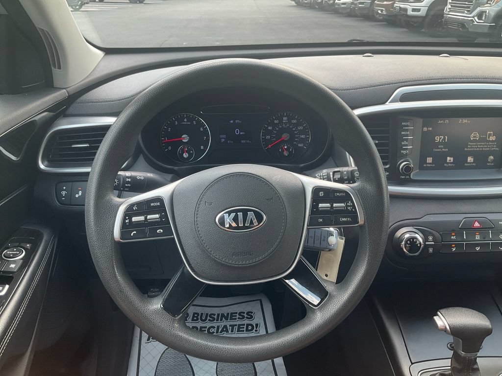 Used 2020 Kia Sorento LX FWD image 23