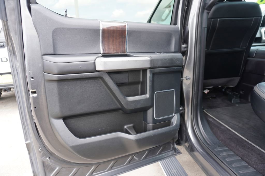 Certified 2020 Ford Edge Titanium FWD image 23