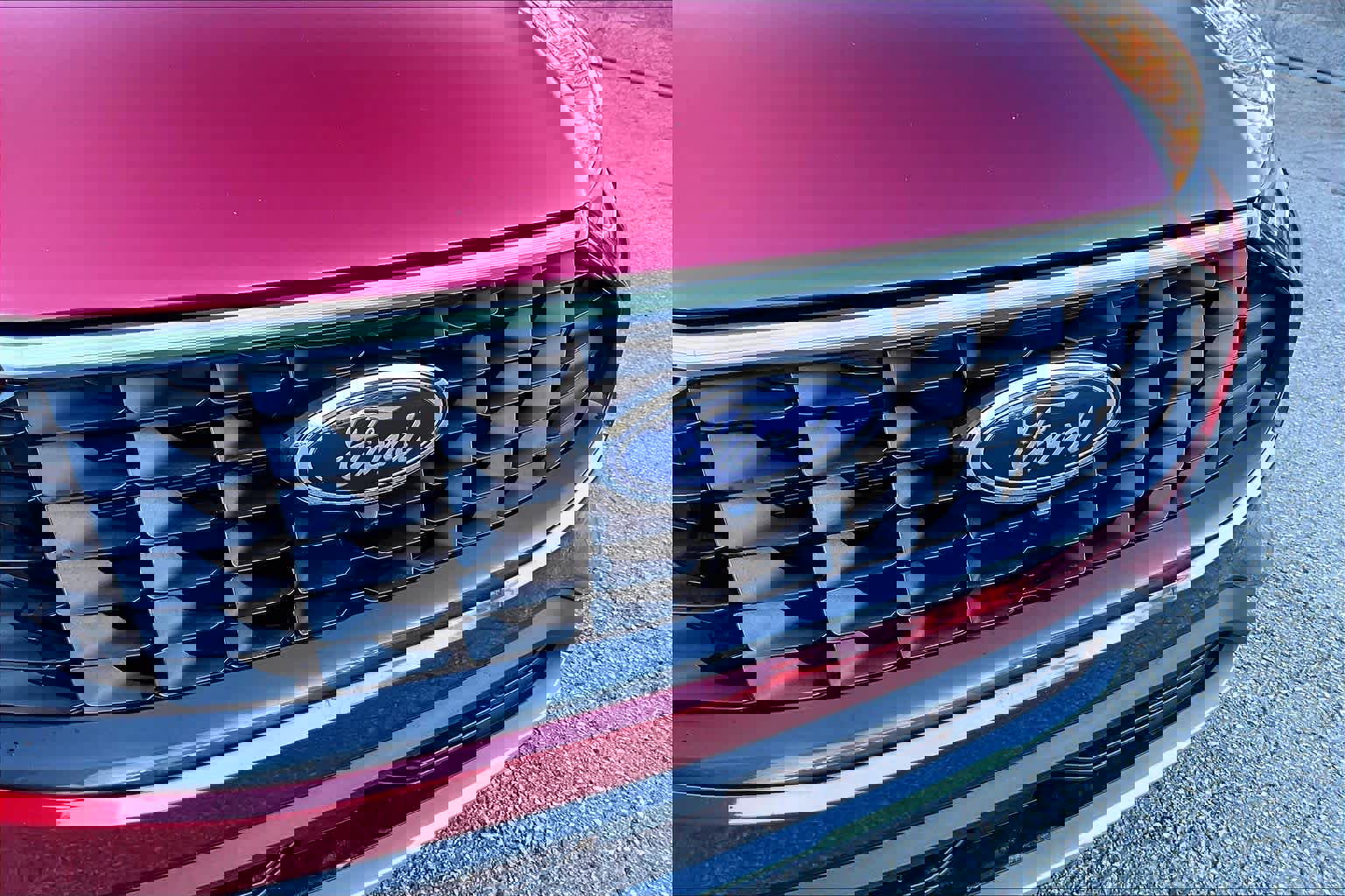 Certified 2023 Ford Escape SE w/ PHEV Premium Package image 30